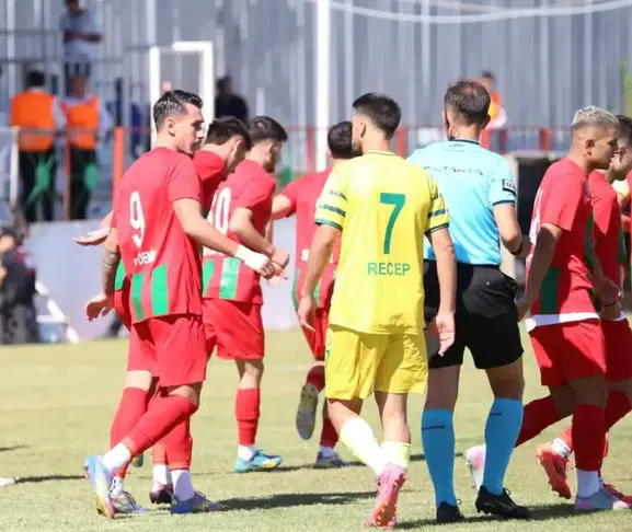 Diyarbekirspor – Kahramanmaraşspor maçında ilk yarı sonucu: 1-1