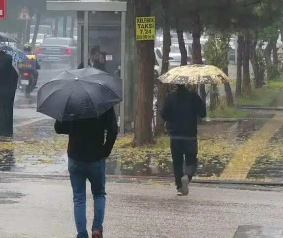 Diyarbakır’da hava alarmı: Sağanak yağış geliyor, toz taşınımı nefesleri kesecek