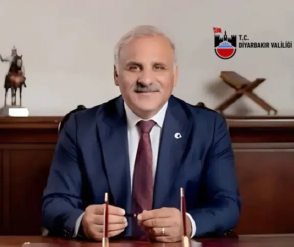 Diyarbakır Valisi Zorluoğlu'ndan 15 Temmuz mesajı: Demokrasi zaferi hafızalarımızda taptaze