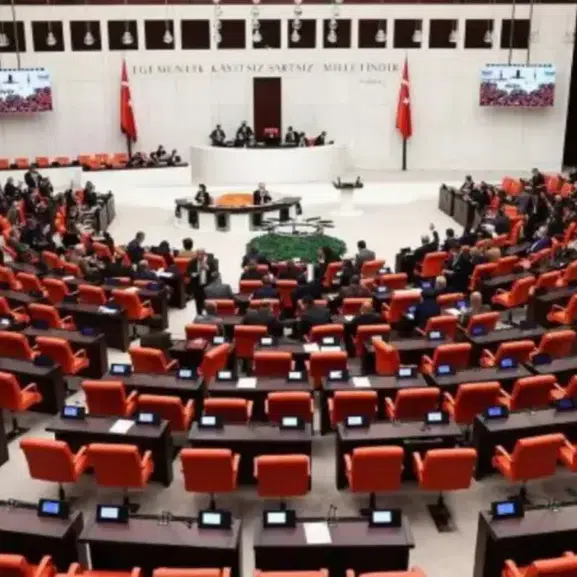 Eğitimde “ikinci şans” dönemi! Öğrenci affı gündemde