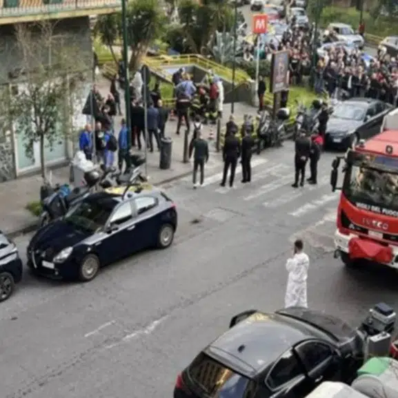 Napoli’de banka soygunu: 25 kişi rehin alındı, saldırganlar tünelle kaçtı