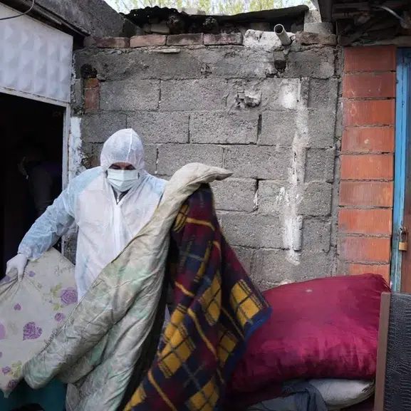 Diyarbakır’da çöp ev gerçeği: Belediye ekipleri müdahale etti, hayat değişti