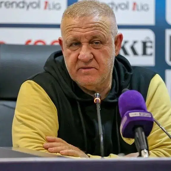 Mesut Bakkal’dan şampiyonluk resti: “Bu takım kupayı alacak!”