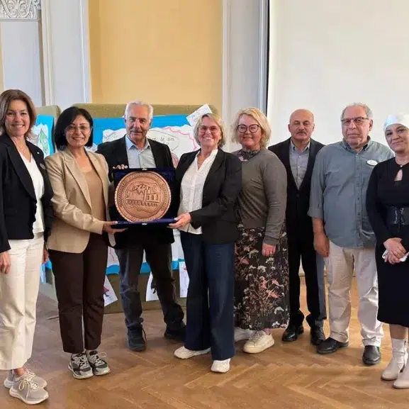 Kayapınar’dan İsveç’e eğitim köprüsü: 48 dilde eğitimin sırrını yerinde incelediler