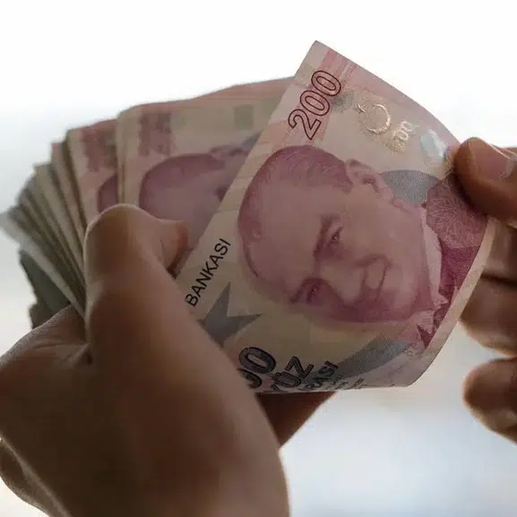 Emeklinin gözü kulağı bu açıklamadaydı: Kurban Bayramı ikramiyesi netleşti