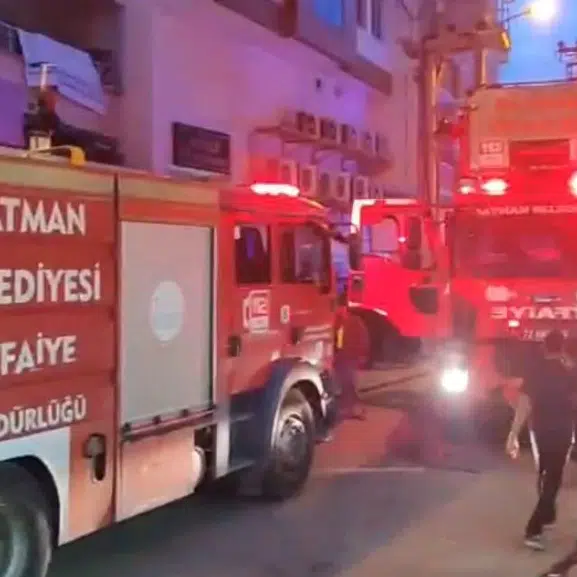 Batman’da korkunç olay: Bir evden yükselen dumanlar acı gerçeği ortaya çıkardı