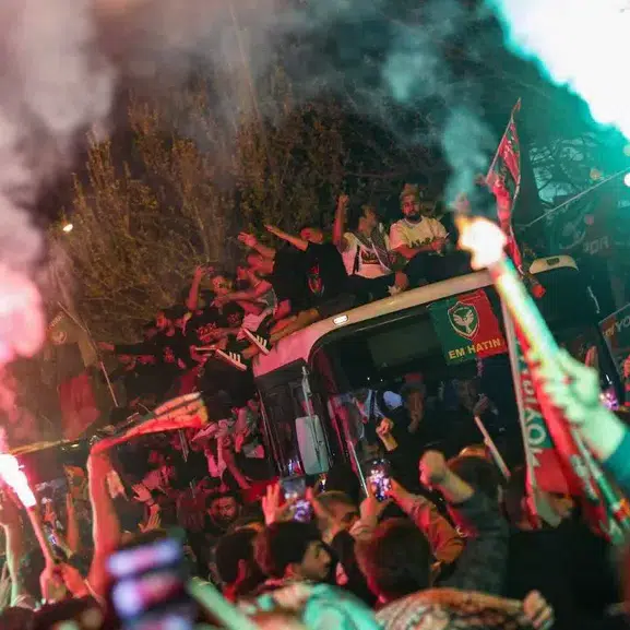 Diyarbakır’da şampiyonluk ateşi yanıyor: Amedspor’un Süper Lig zaferi Newroz Parkı’nda dev bir şölenle taçlanacak