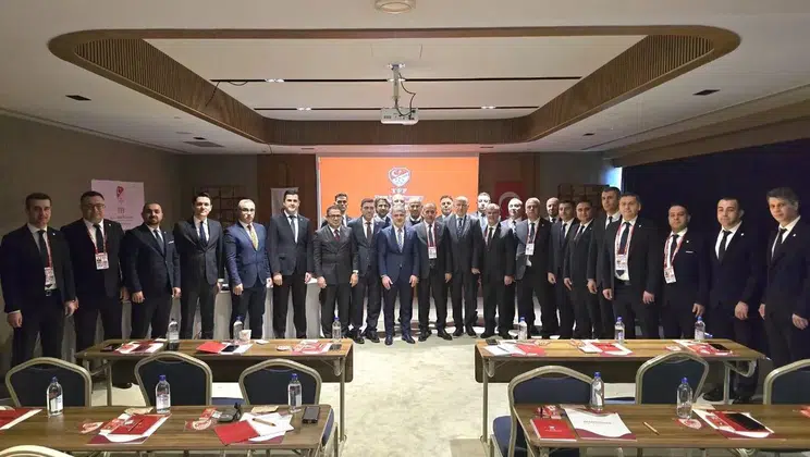 Diyarbakır’da futbol zirvesi! TFF temsilcileri bir araya geldi