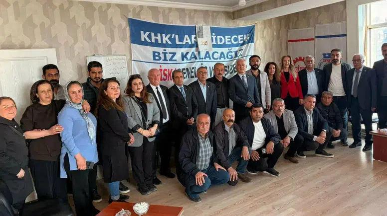 Van’da 280 gündür süren direniş: CHP heyetinden işçilere "yanınızdayız" mesajı