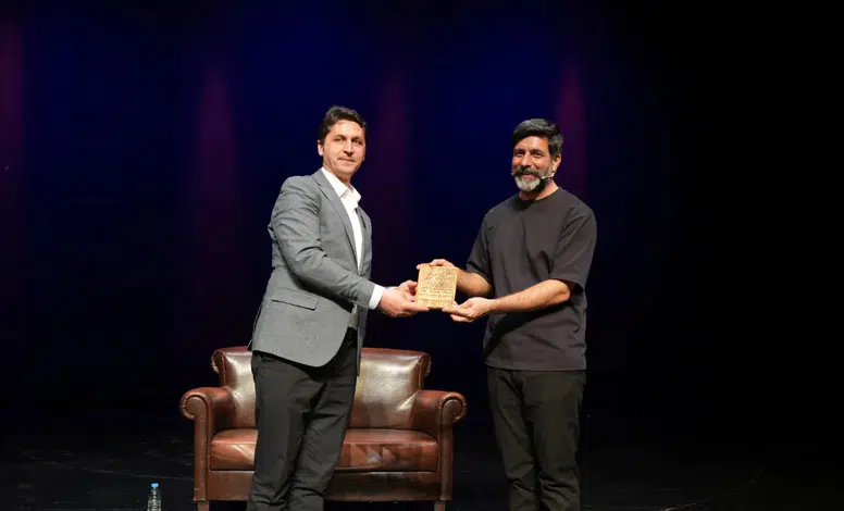 Dört dil tek sahnede buluştu: Diyarbakır’da duygu dolu gece