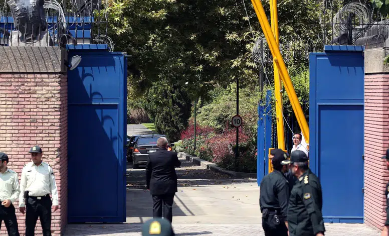 İngiltere’den İran kararı: Tahran Büyükelçiliği kapatıldı
