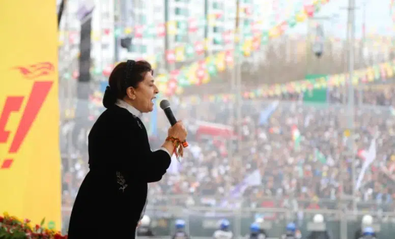 Leyla Zana’nın Newroz konuşması: Yağmur altında yapılan çağrılar ve siyasi mesajlar