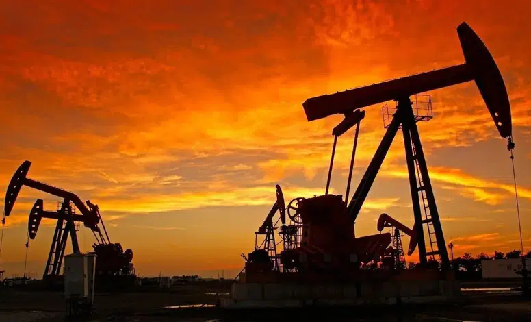 Ortadoğu gerilimi petrolü tırmandırdı: Brent 104 doların üzerinde