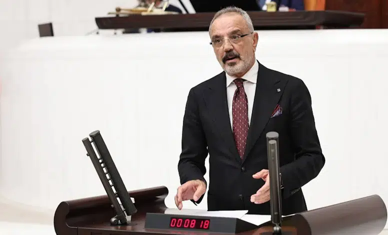 Sırrı Sakık’tan protokol tepkisi: “Yok sayılmayı kabul etmeyiz”